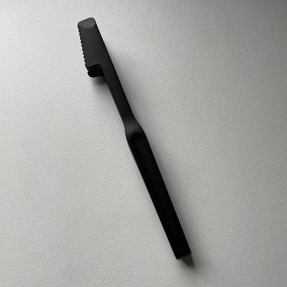 Pampered Chef Black Nylon Kitchen Tongs Turners Heat Resistant Serrated Tips 13"